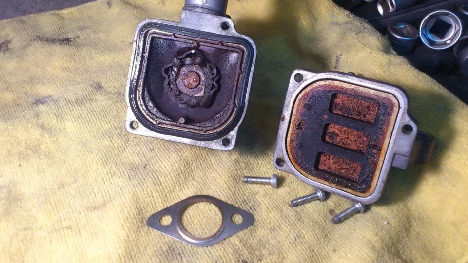 обратные клапана сааб 9-5. Subaru 34113-aa220. клапан вторичного воздуха субару форестер 2007. клапан вторичного воздуха n112. клапан r901162378.