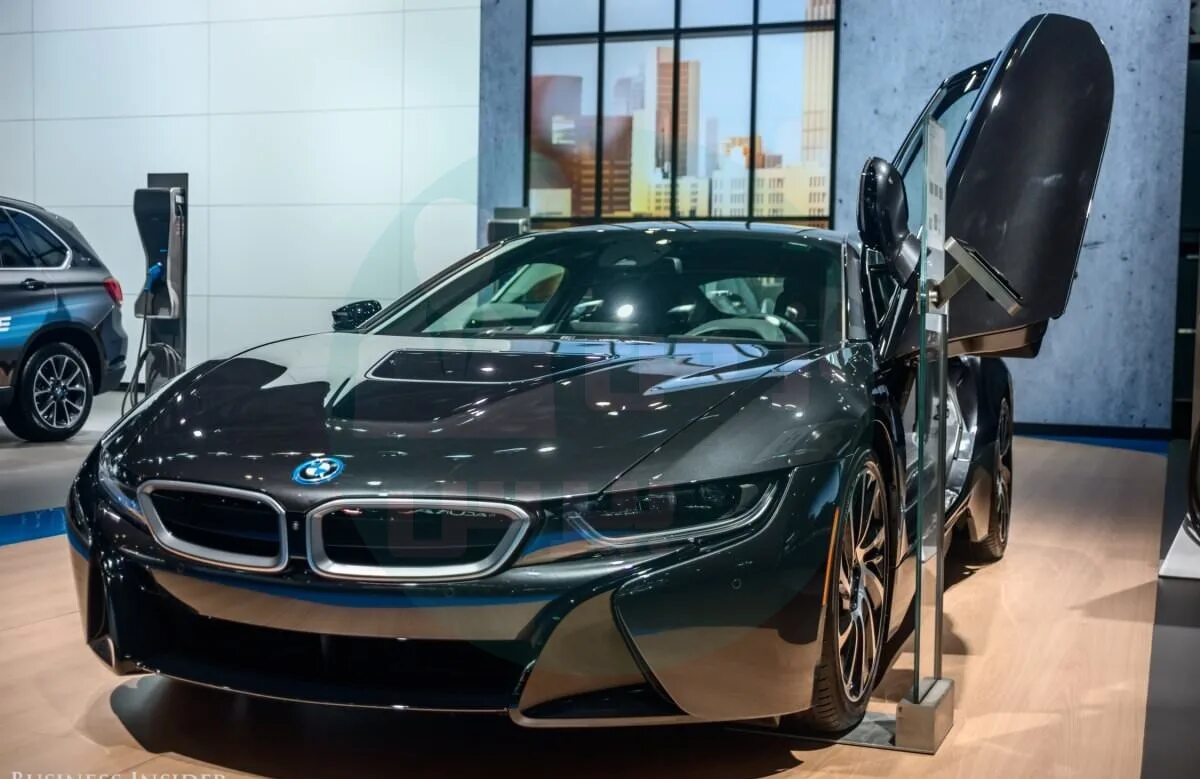 Автомобили от 10 миллионов рублей. BMW i8 за 1000000. БМВ за 3 миллиона. БМВ за 5 миллионов рублей. БМВ за 1 миллион.