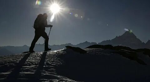 В горах пропадают люди
