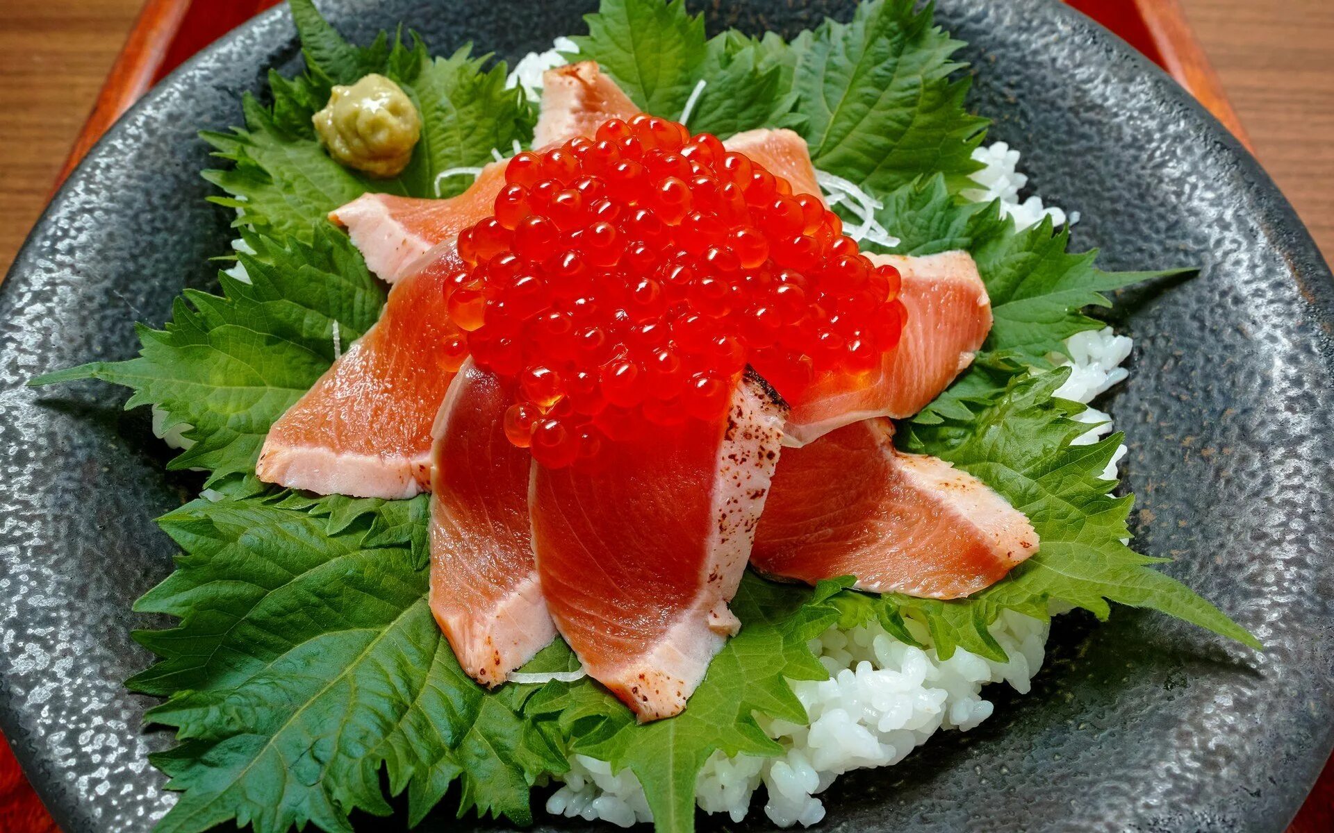 Рыба семга икра. Салат морской с икрой. блюда с красной икрой. красная рыба и икра. икра лосося.