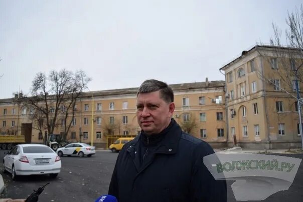 Дорожное хозяйство волжский. Мсу 132 волжского. Дорожное хозяйство волжский. Дорожные знаки противоречат разметке. Комитет благоустройства и дорожного хозяйства волжский.