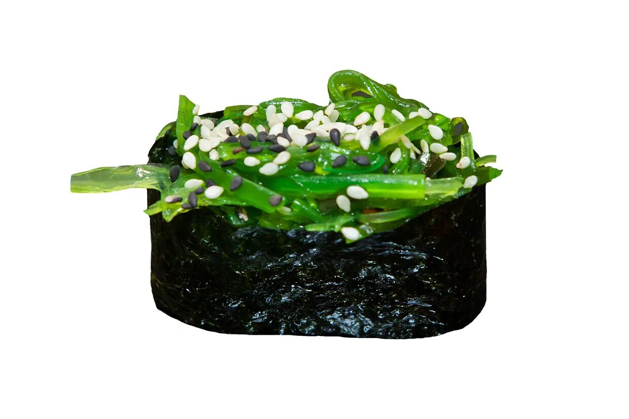 суши с чукой. суши с водорослями чука. суши гункан макидзуси. гунканы с чукой. роллы гункан чука.