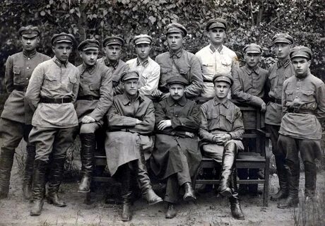 Лев захарович мехлис