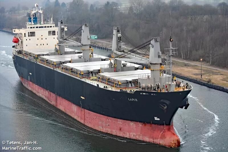 Судно 1 час. Орион 1 судно. Железнодорожный паром. Orion 1 crane vessel. Краболов арктур.