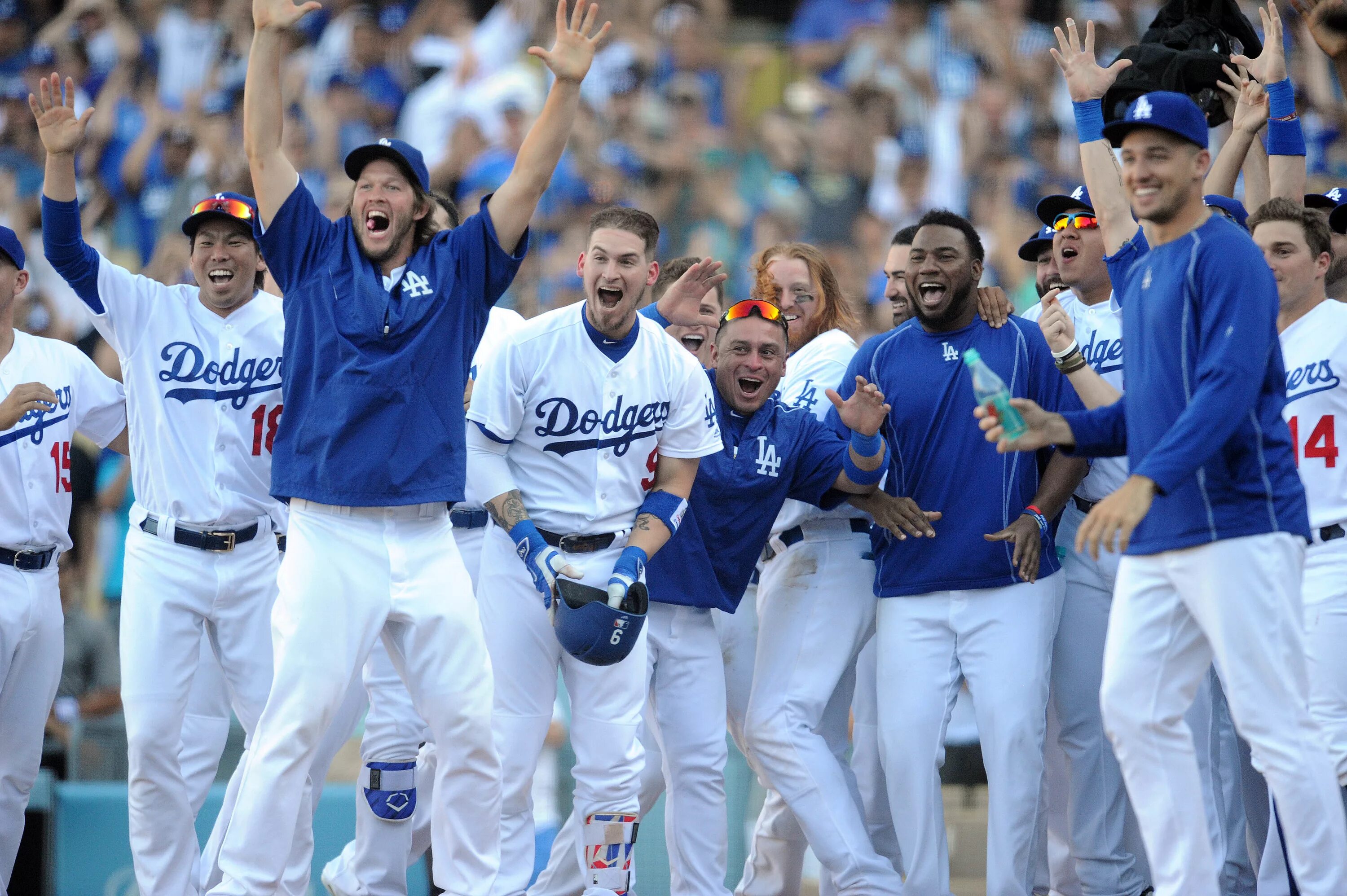 Los angeles dodgers. Dodgers. Dodgers Team. Danki los Angeles Dodgers. Los Angeles Dodgers Ring.