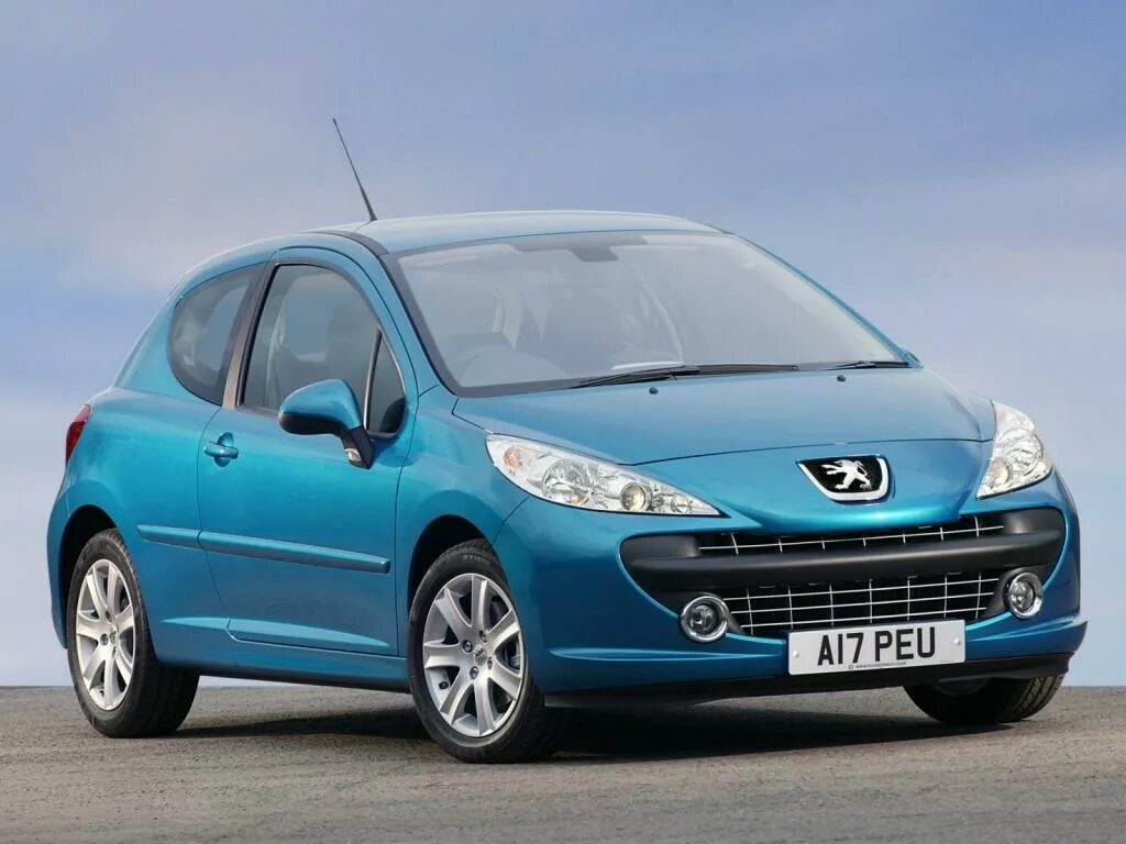 Недорогие машины механика. Пежо 207. Машина Пежо 207. Peugeot 207 хэтчбек. Пежо 207 2006.