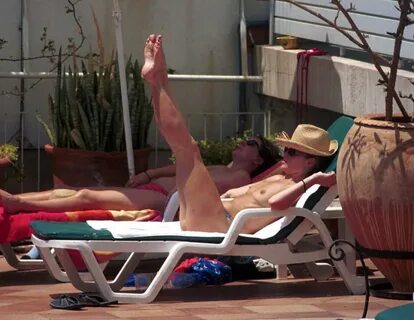 Don't miss these explicit Amanda Holden nude photos- truly captivating for fans