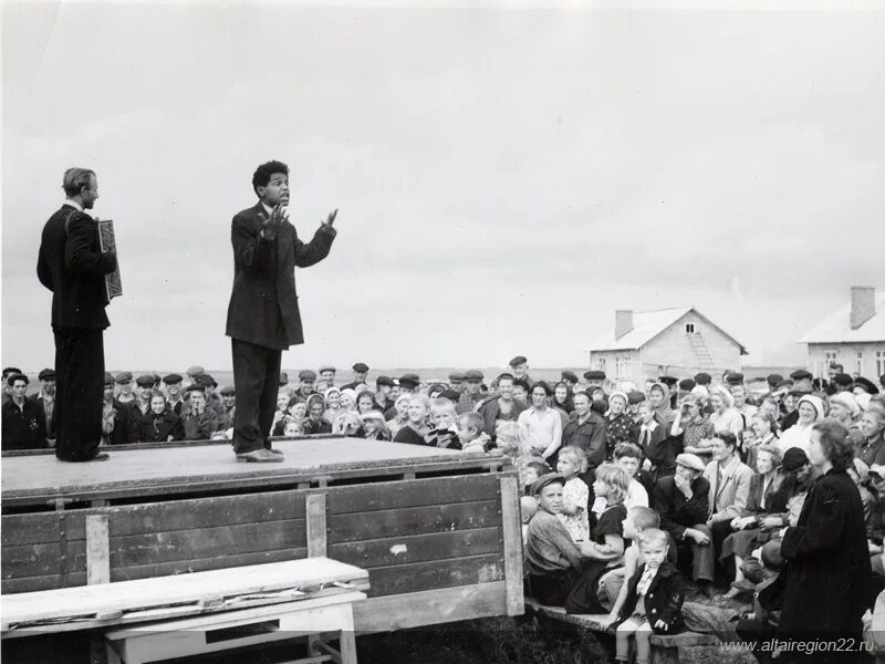 Целина начало год. Целина 1954 Хрущев. Освоение целины 1954г. Целина Алтайский край 1957. Целина на Алтае 1954.