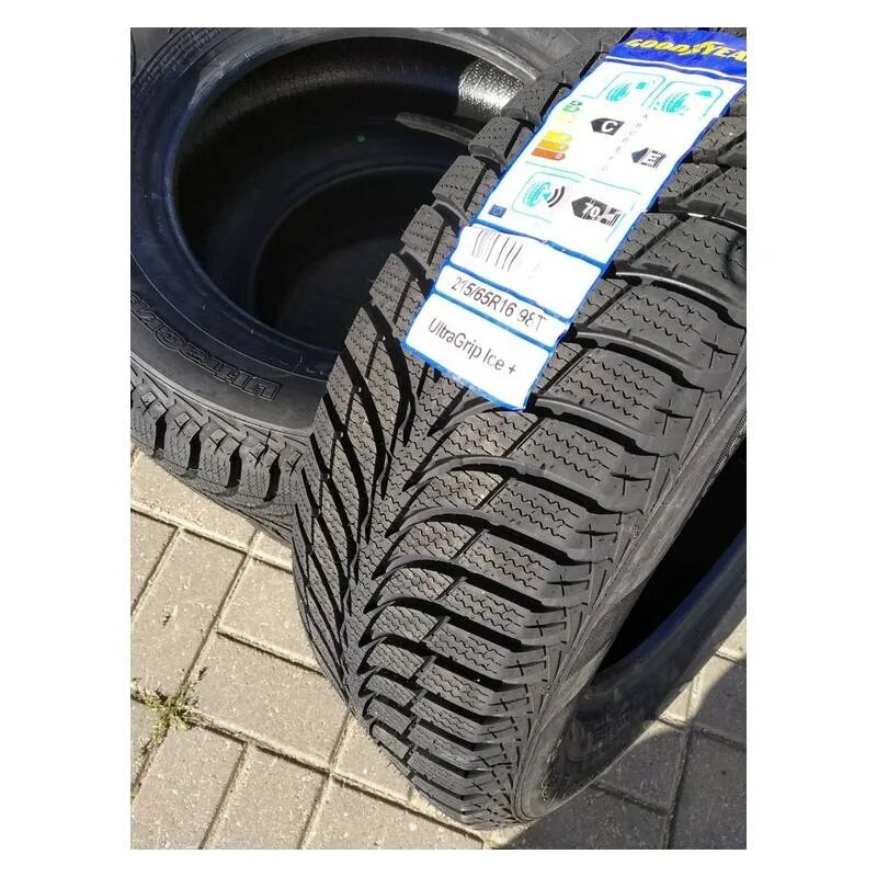 Шина гудиер айс. Goodyear ULTRAGRIP Ice +215/55 r16. Goodyear Ultra Grip Ice + 215/55 r17 94t. Goodyear ULTRAGRIP Ice 2 XL 215/55 r16 97t. Goodyear ULTRAGRIP Ice 215/65 r16.