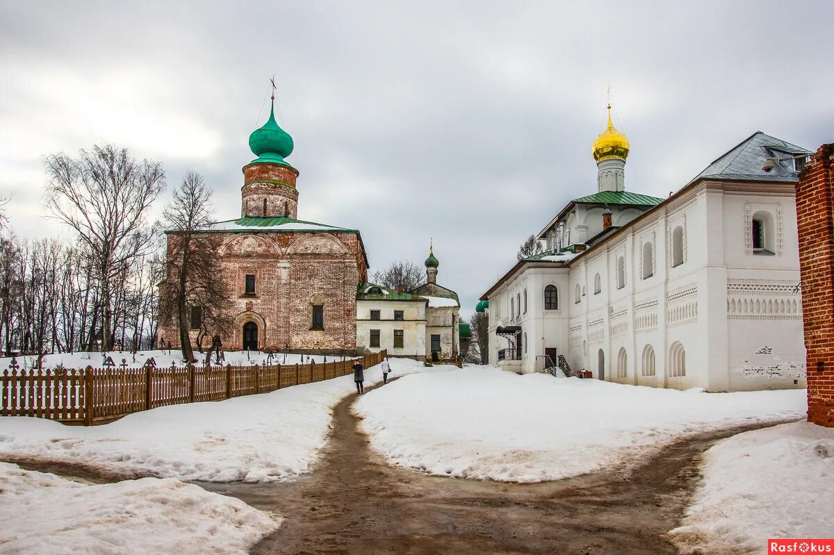 Ростовский борисоглебский монастырь