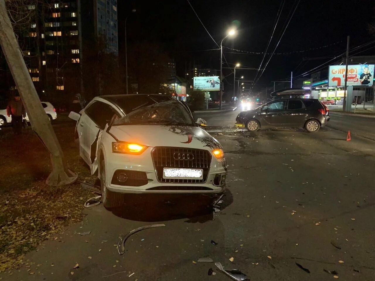 Что произошло в оренбурге сегодня. Audi q3 ДТП.