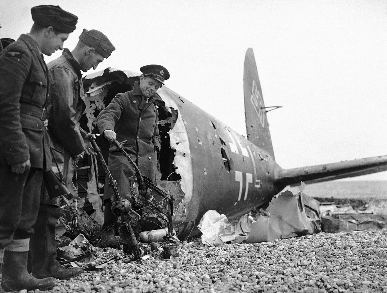 Когда вторая мировая стала мировой. Битва за Британию 1940. Битва за Британию (июль 1940 — май 1941). Битва за Британию 1940 самолеты.