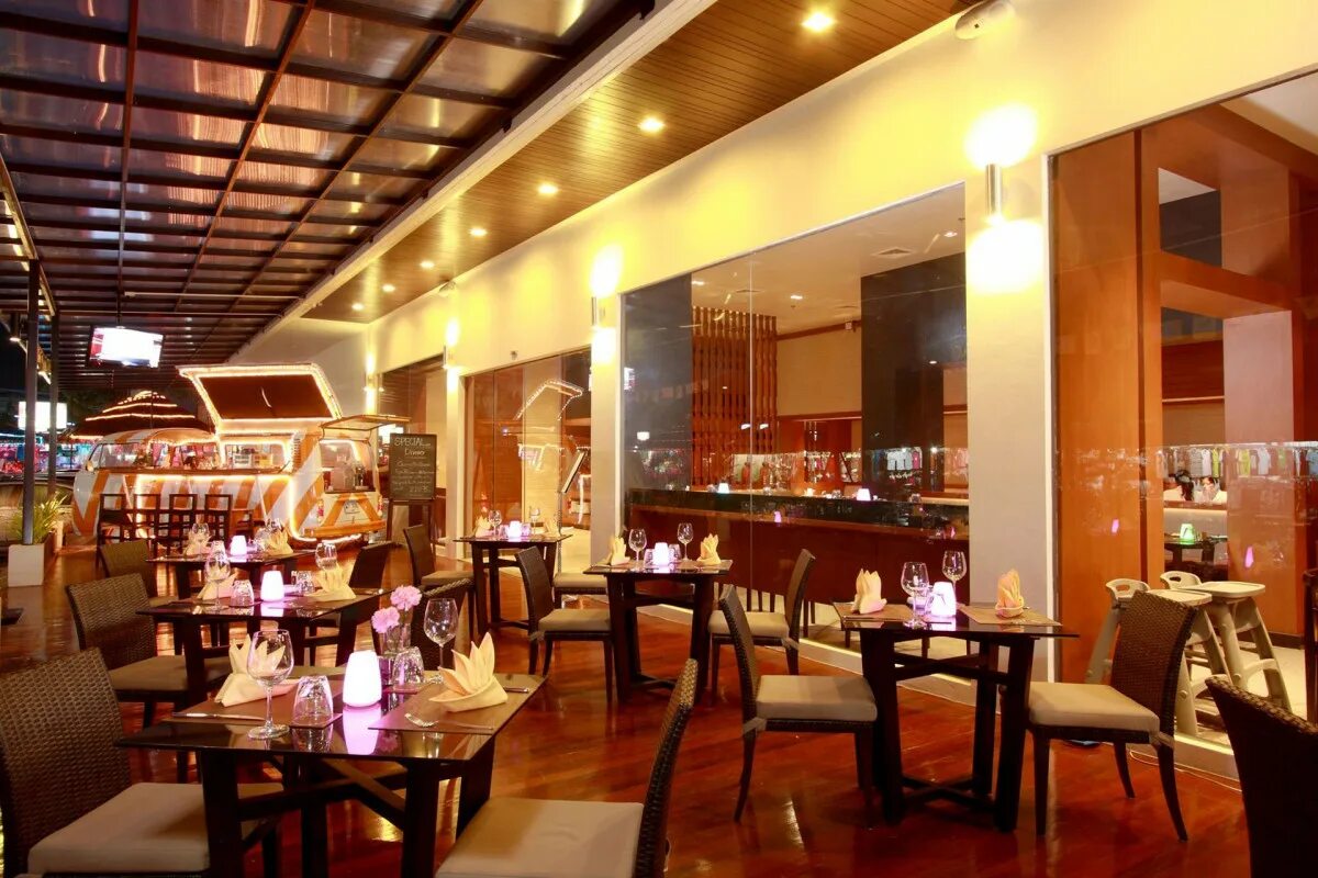 The ashlee hub (ex. The ashlee hub 3*. Ashlee hub 4*. Ashlee hub hotel patong 4. Ashlee hub 4*, таиланд, пляж патонг, 1 линия.