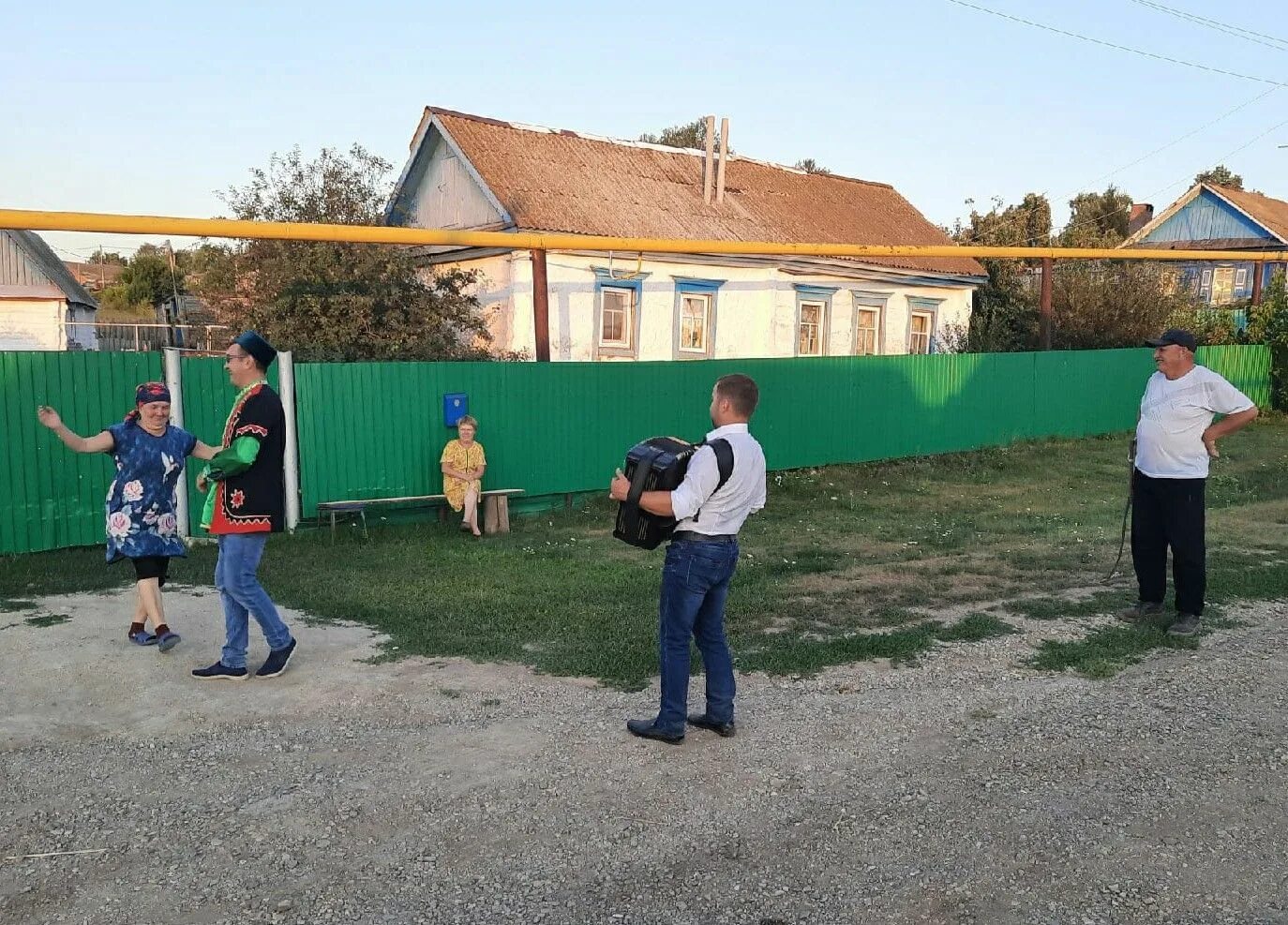 Татарский Кандыз база отдыха. Татар Кандызы детский сад. Кандызе группа татар. Татар Кандызы баулы районы детский садик снаружи.