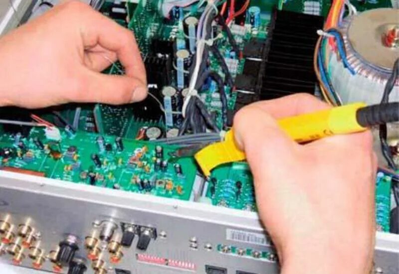 Усилитель мастер саунд. Профессиональная электроника. Ремонт музыкального оборудования. Монтаж звукового оборудования. Ремонт звукового.