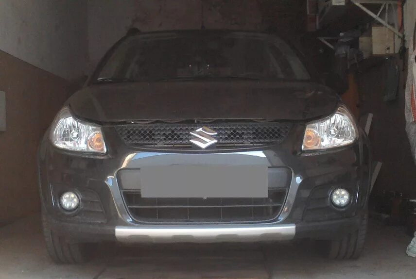 ДХО Suzuki sx4. Sx4 ходовые огни Suzuki. ДХО на Сузуки сх4. Сузуки sx4 дневные ходовые огни.