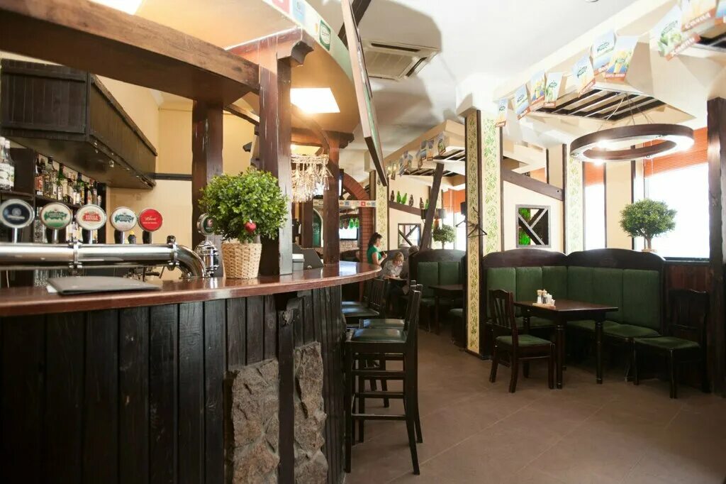 сибирская корона омск мира сотрудники. сибирская корона красный путь 80 1. кафе сибирская корона омск на красном пути. отопляемые колпаки ресторан в омске. омск бар сибирская корона.