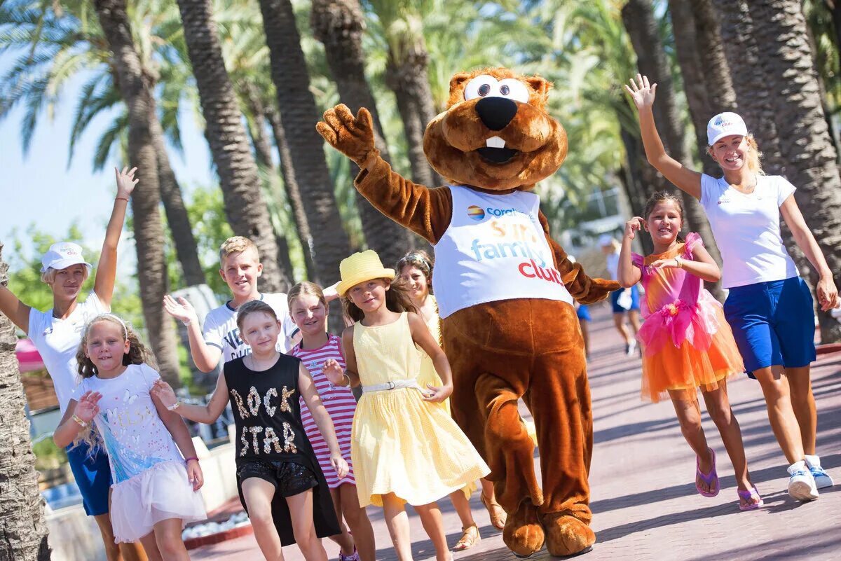 Sun family. Бельчонок санни sun family club. бельчонок санни корал тревел. sun family club египет. сан фэмили клаб корал в россии.
