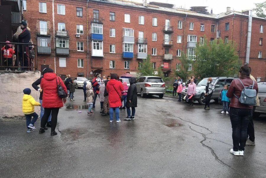 Дтп в новокузнецке сегодня. Новости новокузнецка видео. Новости новокузнецка видео. Ленина 68 поликлиника детская новокузнецк. Новости новокузнецка последние.