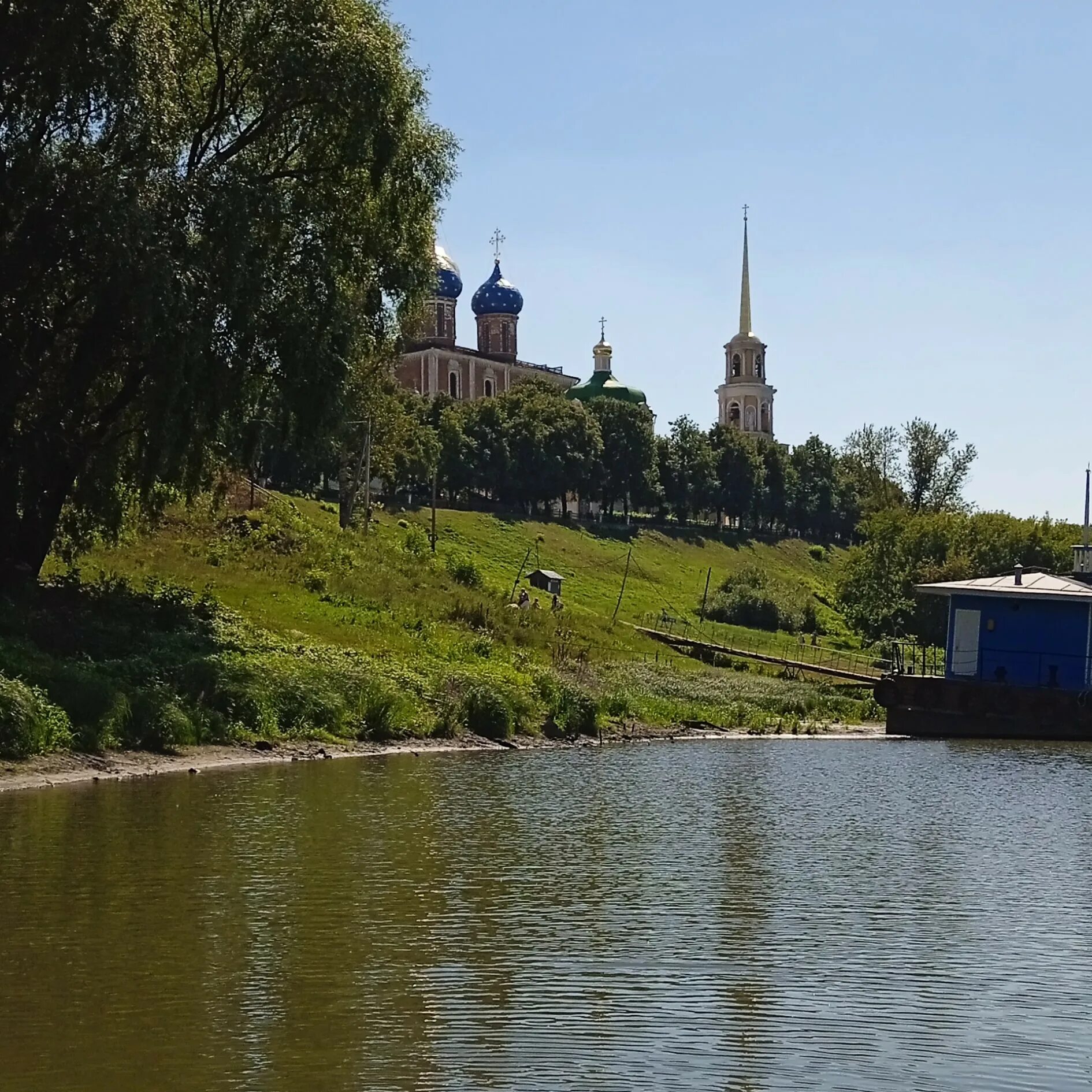 Рязаньтурфлот. Рязань набережная. Теплоход ровесник москва. Рязаньтурфлот ул трубежная набережная 1 отзывы. Рязаньтурфлот ул трубежная набережная 1 отзывы.