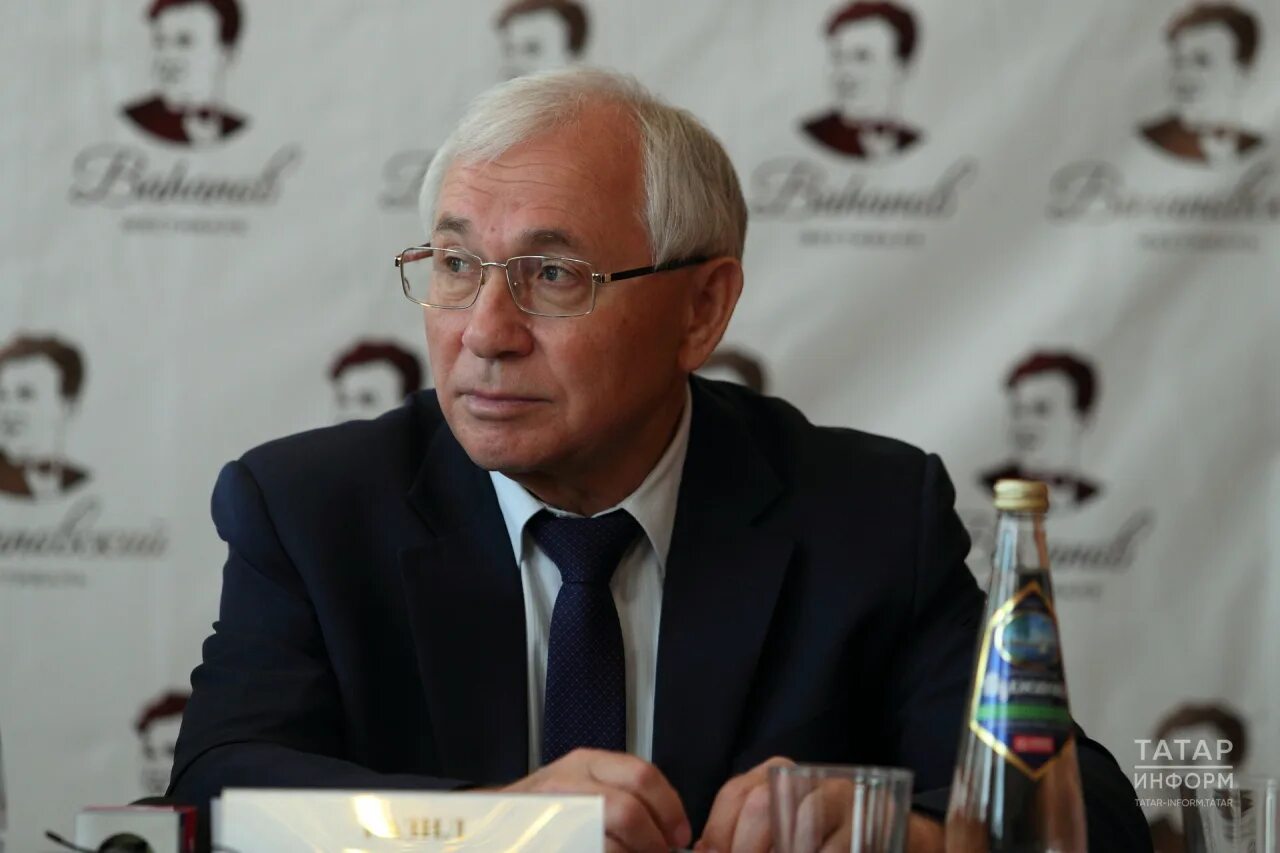 Разил вәлиев. Разил вәлиев. Разил вәлиев. Разил вәлиев. Разил вәлиев в картинках.
