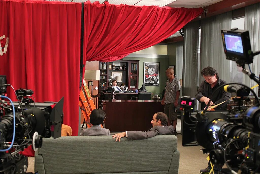 доктор хаус кадры со съемок. доктор хаус 8 сезон съёмки. где снимали доктор хаус. съемочная площадка доктор хаус. где снимали доктор хаус.