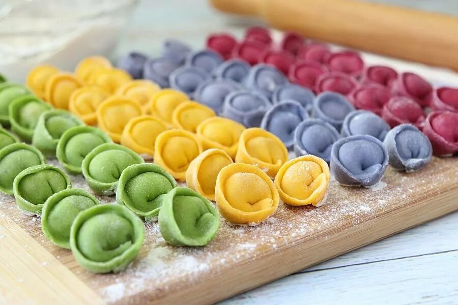 ЦВЕТНЫЕ ПЕЛЬМЕНИ / Рецепт цветных пельменей /Детское меню Вкусняшки Ресторанная 