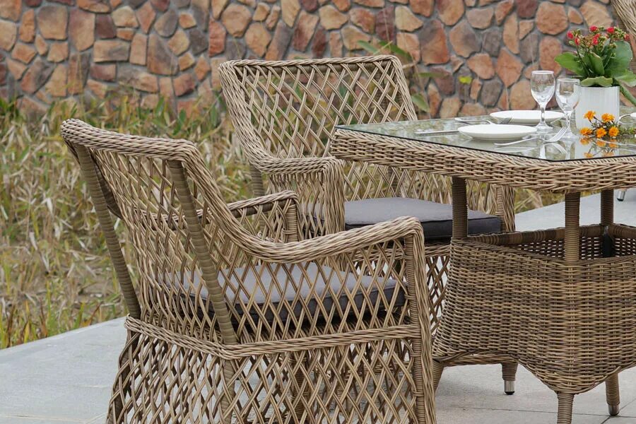 Садовая ротанговая мебель. Мебель из ротанга комплект джей9. Плетёная мебель из ротанга айко. Ротанг сочи. Комплект пикник ротанг.