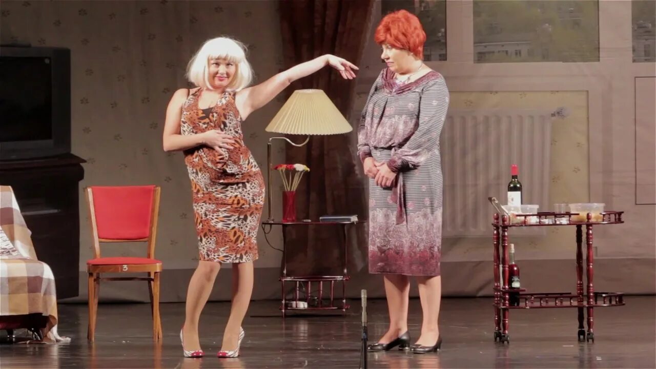 Подыскиваю жену недорого спектакль. Подыскиваю жену недорого. Мария кравченко в спектакле подыскиваю жену. Спектакль жена недорого. Спектакль жена недорого.