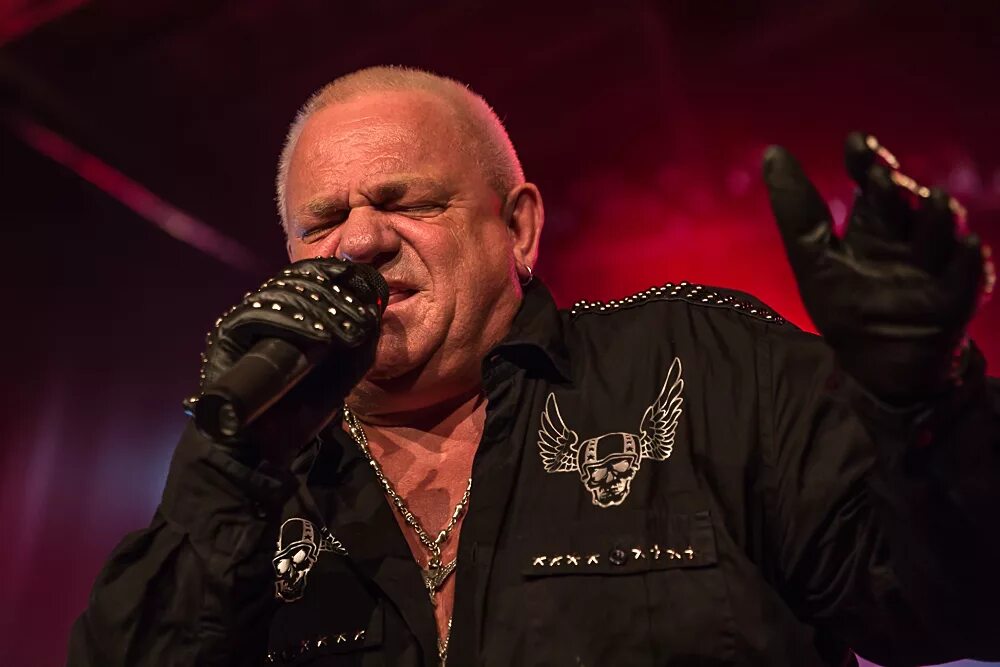 Udo as good as i get. Солист udo. удо диркшнайдер. удо диркшнайдер accept. accept удо диркшнайдер 1985.