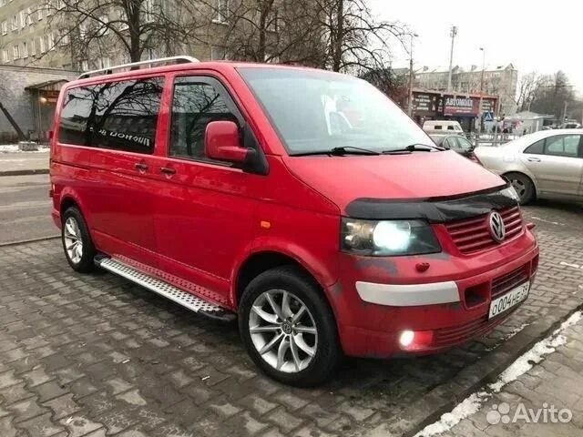 Авито транспортер т5 с пробегом. Фольксваген транспортер т5 красный. т5 фольксваген бордовый. запчасти для фольксваген транспортер т5. транспортер т5 красно бежевый.