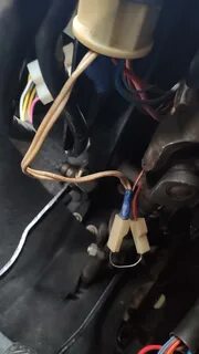 Не работают стопы причины