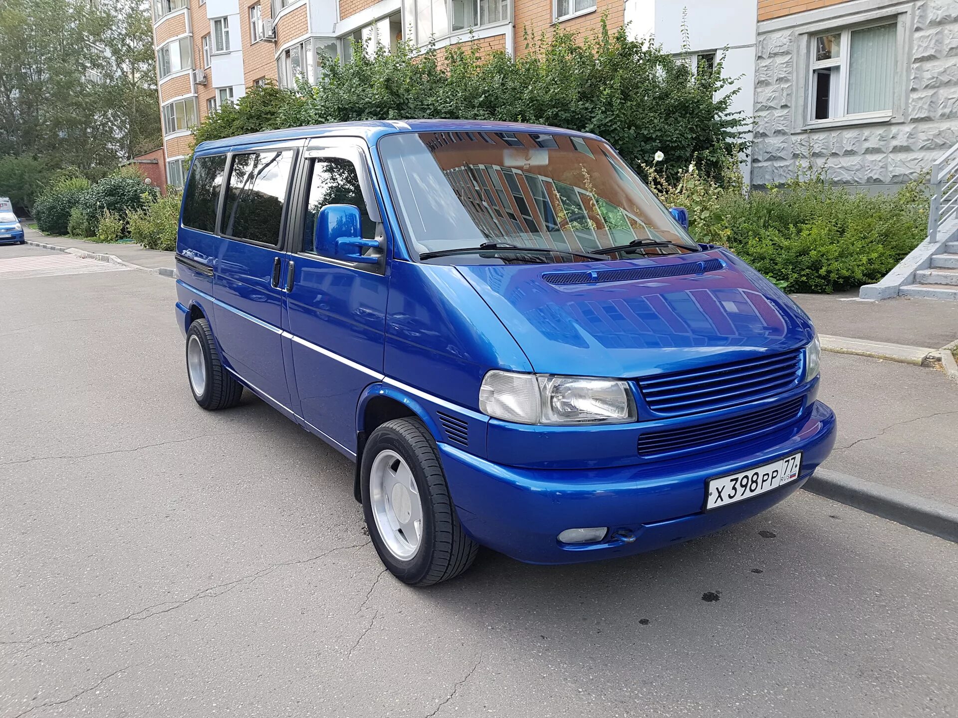 Купить т четыре. VW t4 2001. Транспортёр т4 1991. Фольксваген Транспортер т4. VW t4 1991.