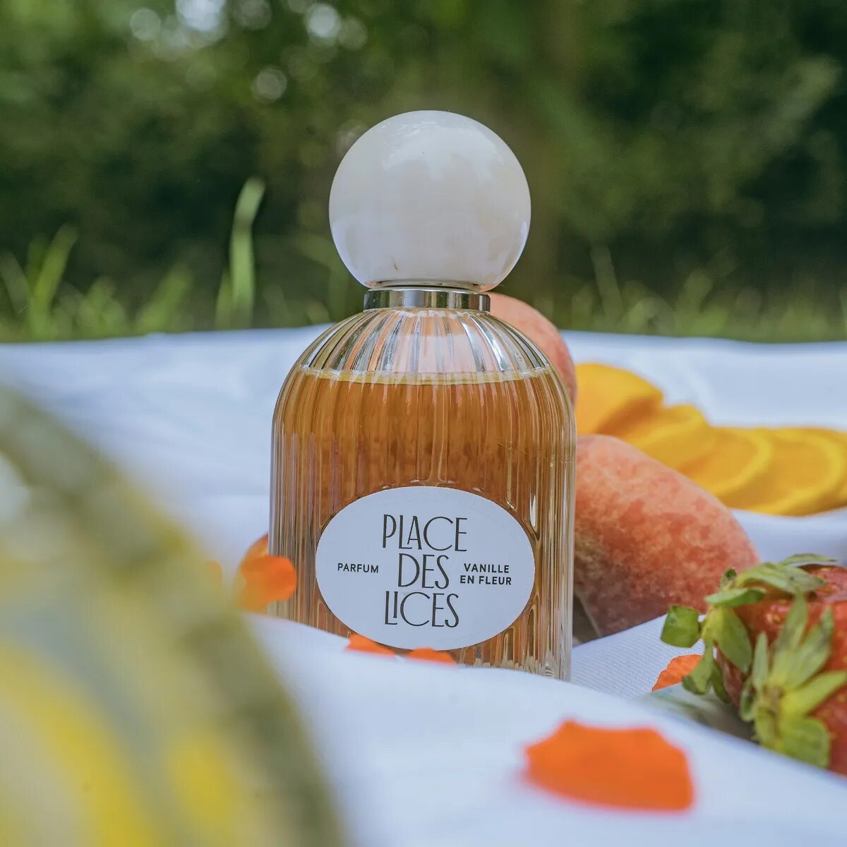 Place des lices парфюм отзывы. Place des lices парфюм отзывы покупателей. Des lices. Des lices. Des lices.