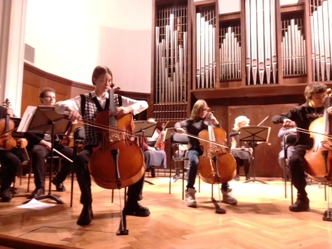 Оркестр время. Камерный концерт времена года. Современные музыканты урала. Антонио вивальди оркестр. Георгиев концерт.