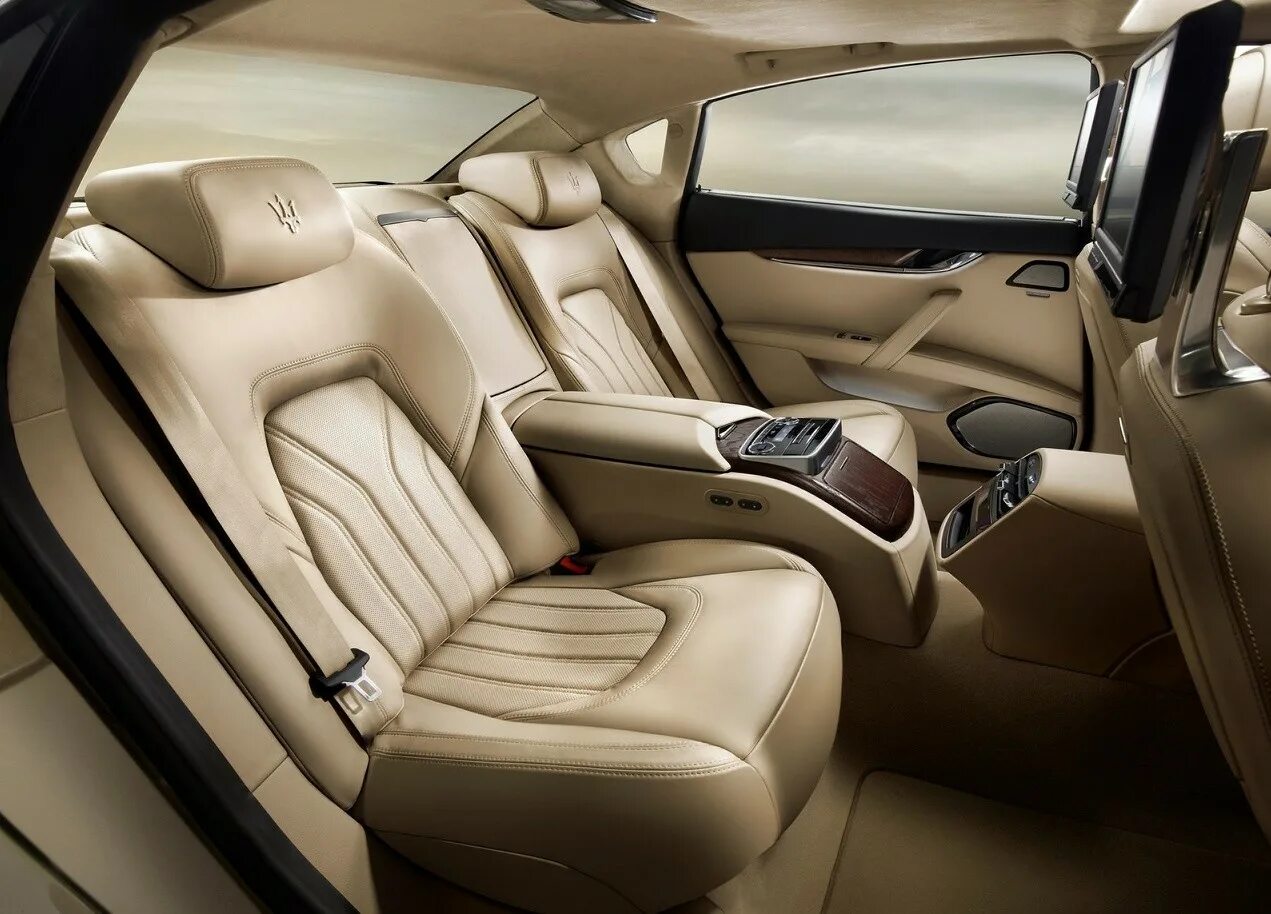 Maserati Quattroporte 2020 салон. Maserati Quattroporte Interior. Мазерати Кватропорте интерьер. Maserati Quattroporte 2017 салон. Салон мазерати