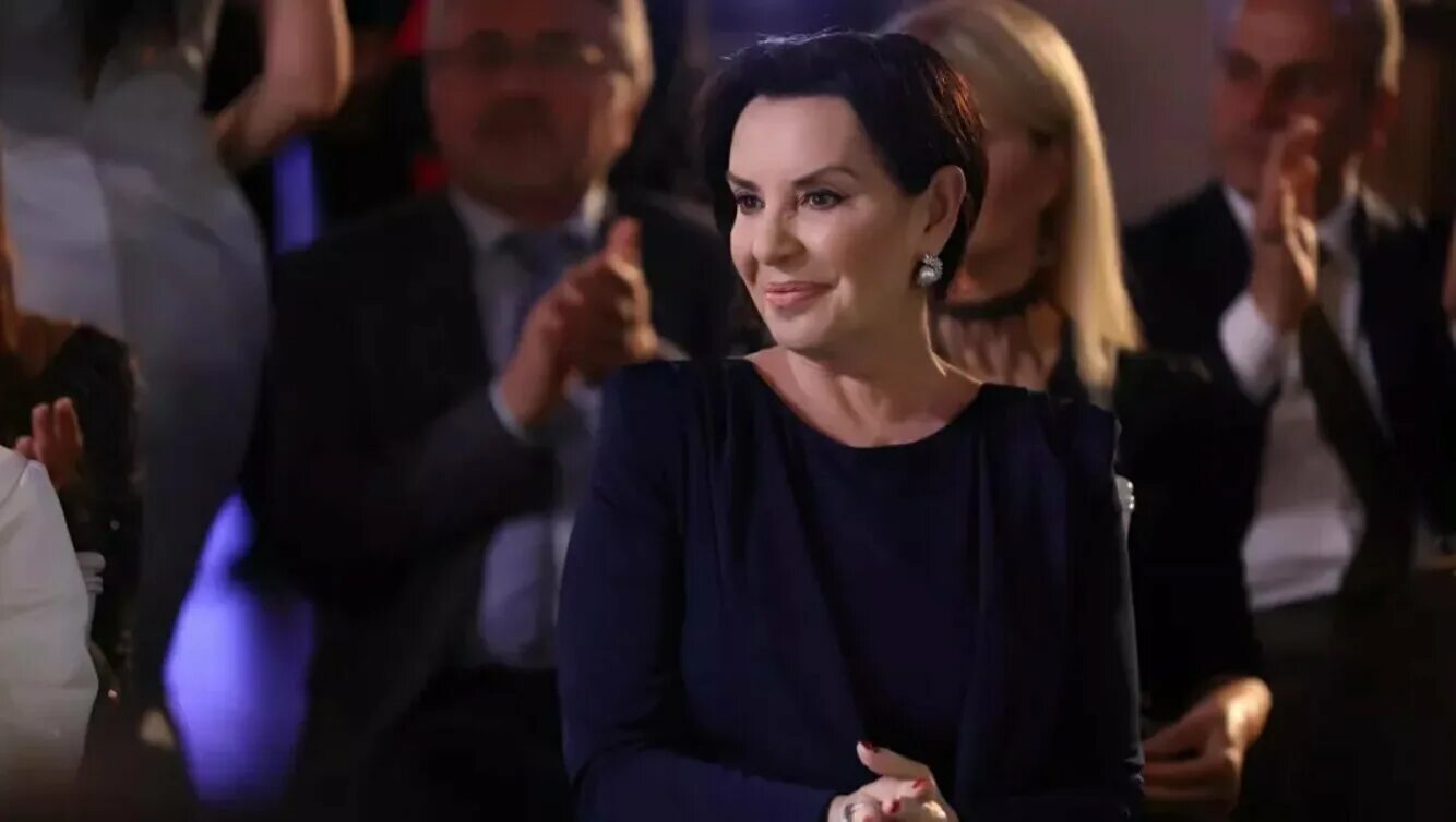 Сериал доброта актеры и роли фото Смотри сама Мы всегда знаем, что посмотреть ВКонтакте