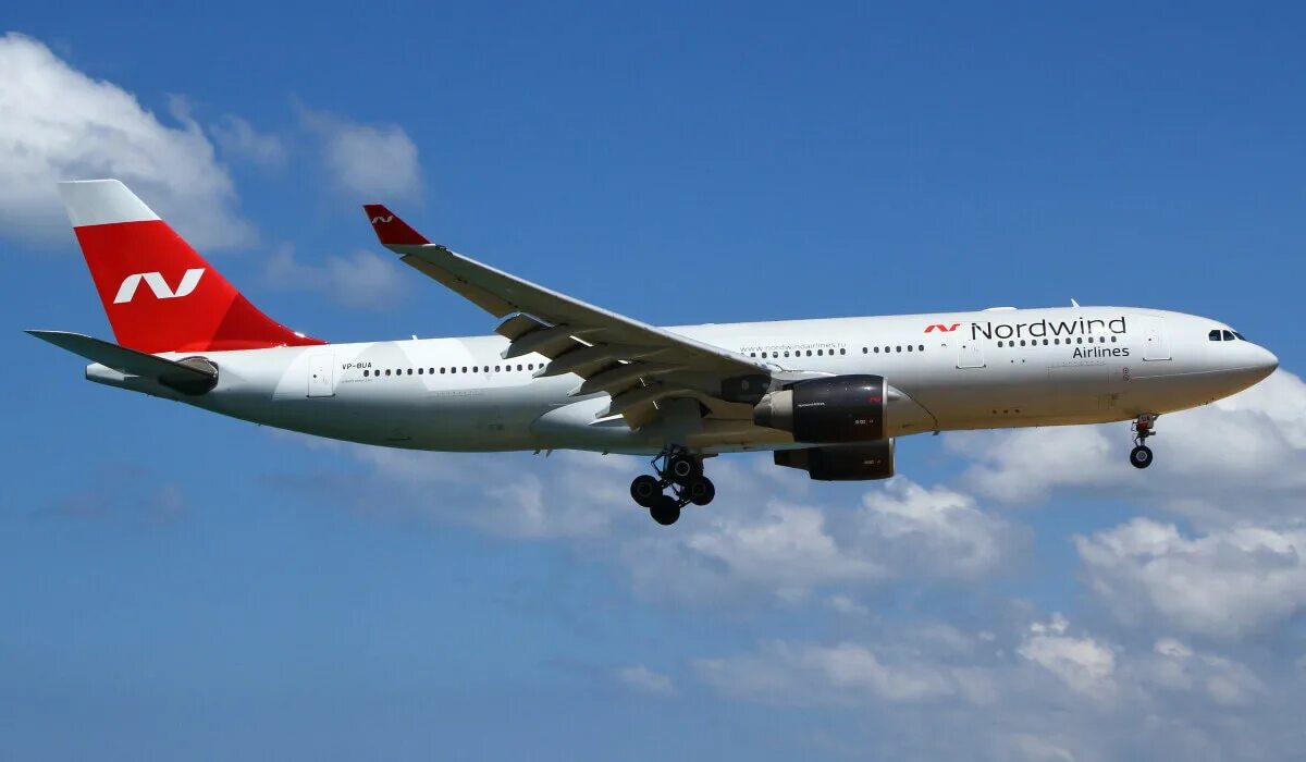 Нордвингс авиабилеты сайт. A330 Nordwind Airlines. Airbus a330 Nordwind. Аэробус а330-300 Норд Винд. Airbus a330 Nordwind White.