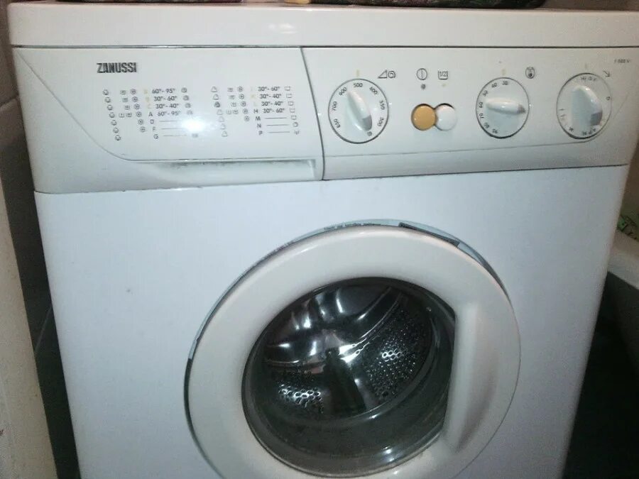 Стиральная машина zanussi zws 281. Zanussi easyiron zws 5107. Zanussi f 802. Zanussi extra slim zwo 1101. Zanussi 2101.