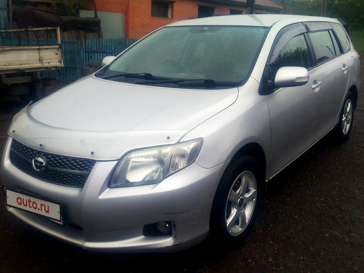 6 at, 2013. 8. Jdm toyota corolla e140. Toyota isis noir 2014 года мотор 1. тойота corolla 2011.