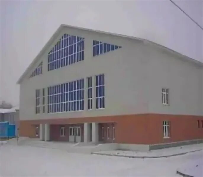 дом в исянгулово зианчуринском районе. село исянгулово зианчуринский район.