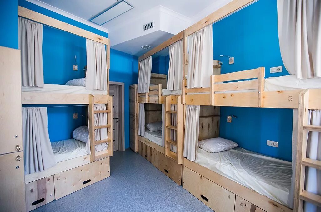 Планировка хостела. Интерьер хостела. Планировка мини хостела. Проект хостела. Планировки хостелов домиков.