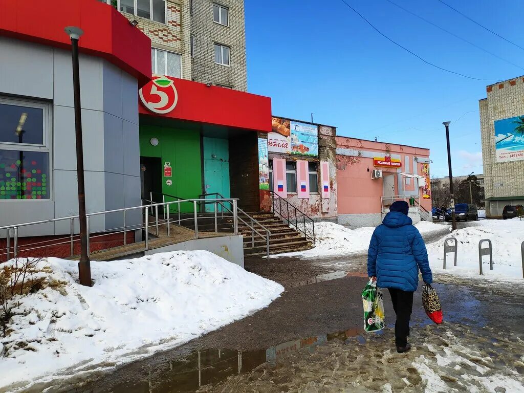 Кольчугино ул веденеева. Веденеева 4 кольчугино. улица веденеева кольчугино. кольчугино ул веденеева 2а. пятёрочка кольчугино.