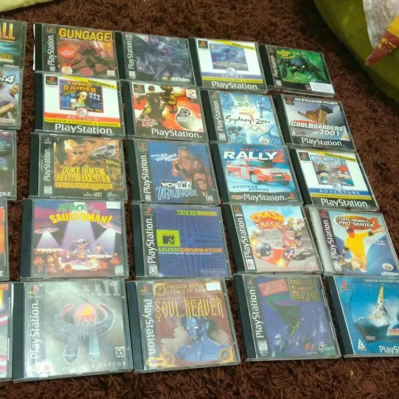 Диски ps1. Диски на плейстейшен сони ps1. Sony playstation 1 диск 1. Диски плейстейшен 1. Sony playstation 1 диски.