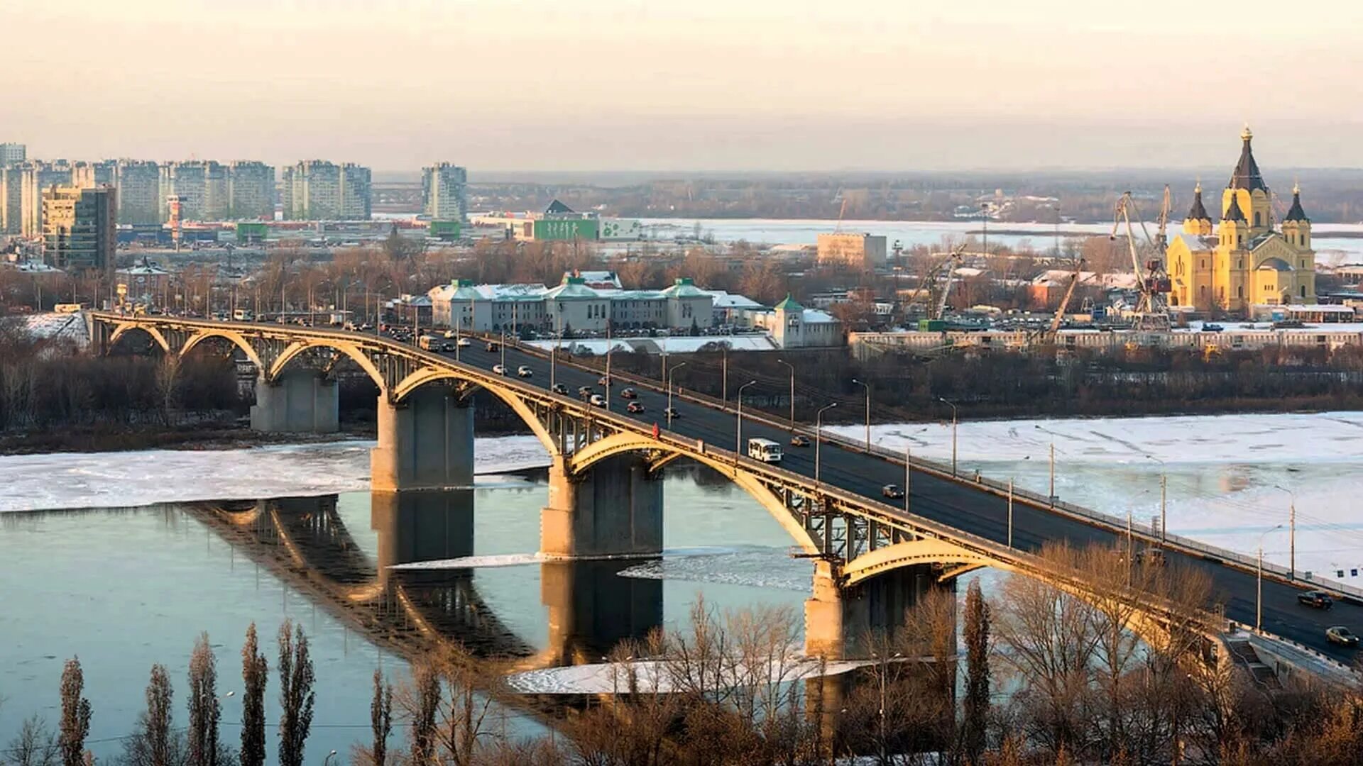 Мост через волгу в нижнем новгороде. Канавинский мост Нижний Новгород. Кана́винский мост Нижний Новгород. Канавинский мост зима Нижний Новгород. Вид с Канавинского моста Нижний Новгород.