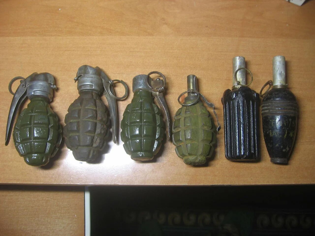 F1 граната. Граната лимонка 1 мировая ммг ркка. Советские гранаты. Советские гранаты. Гранаты ркка 1941 ф1.