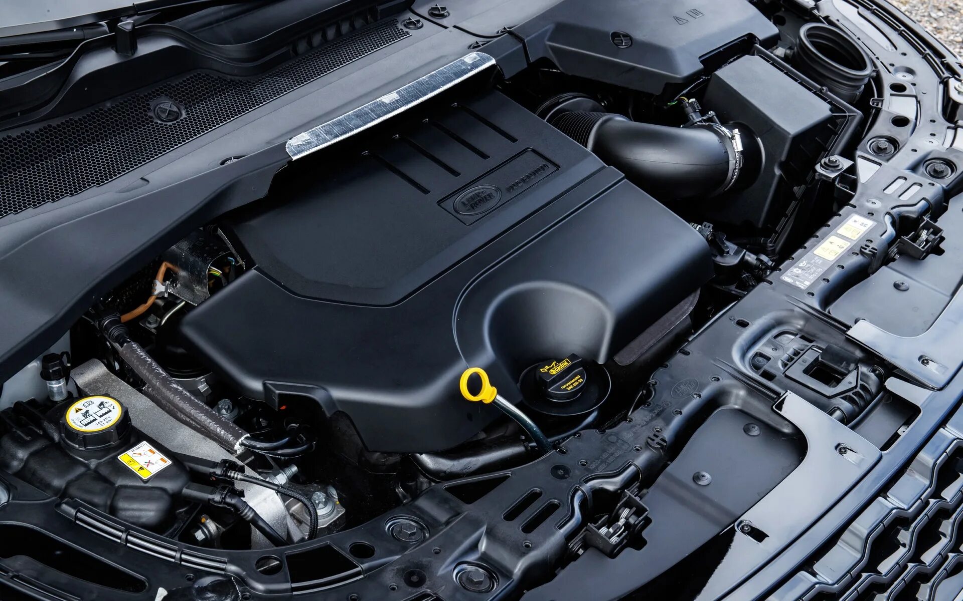 Range rover evoque двигателя. Land rover evoque engine. ровер эвок 2025 двигатели. ландровер ивок двигатель. бензиновый мотор рендж ровер эвок.