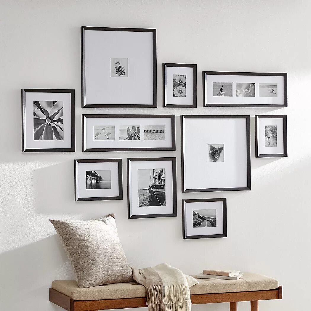 Here Are 30 #Totally Easy #Photo Frame #Arrangements for Your #House ... Decorac