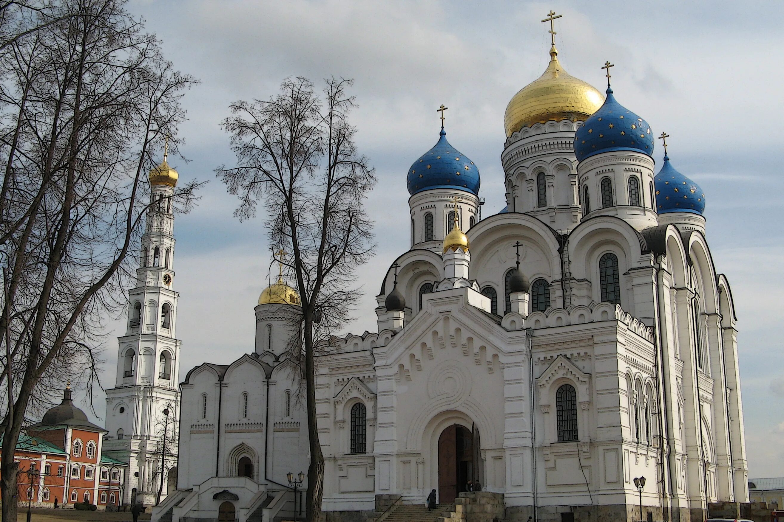 Никольский храм площадь защитников отечества 1 фото В главном храме Сухопутных войск России пройдут мероприятия по случаю Дня защитн