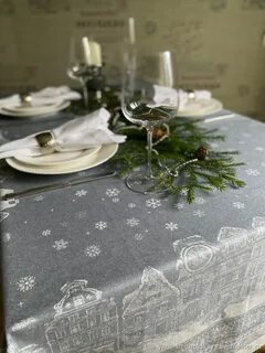 На чистой скатерти